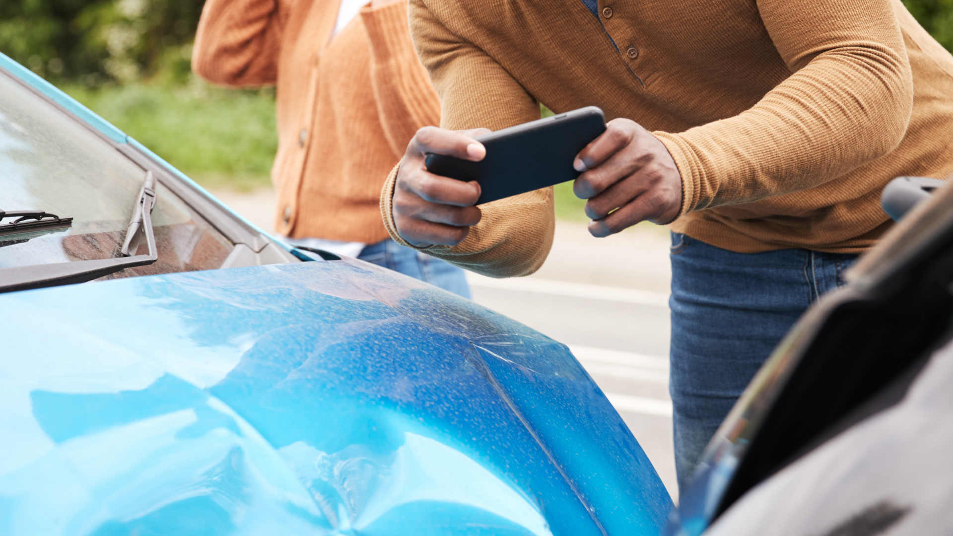 Speak With an Uninsured Motorist Accident Lawyer in Phoenix at Justice On Demand Image