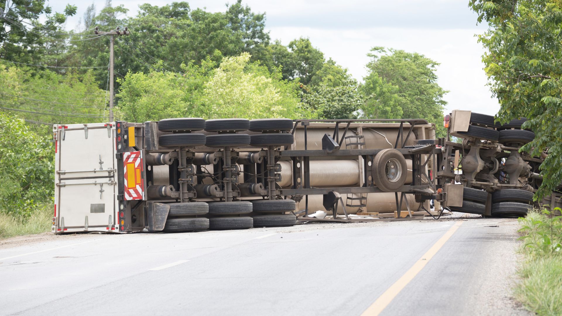 Who Can Be Liable After a Truck Accident in Glendale, Arizona