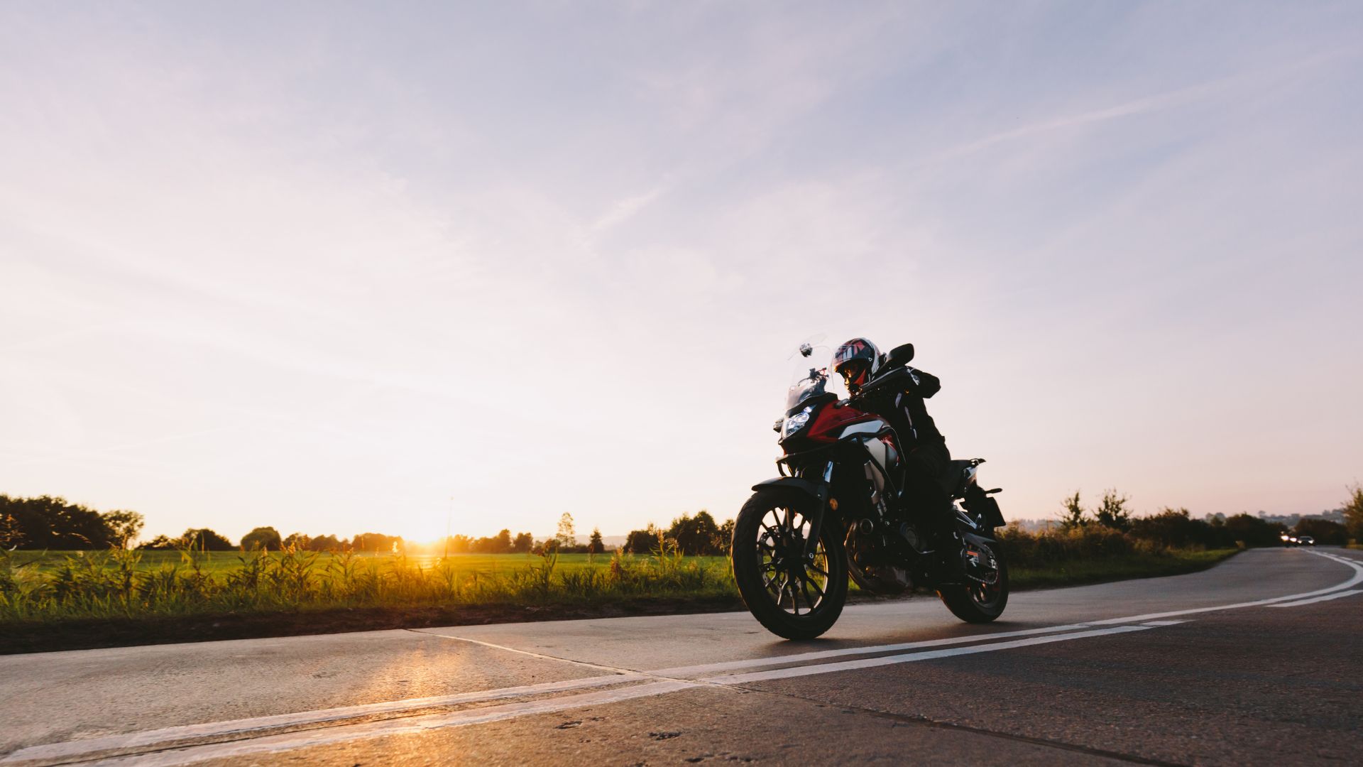 Why Lane Splitting Accident Claims in Phoenix Require a Thorough Investigation image