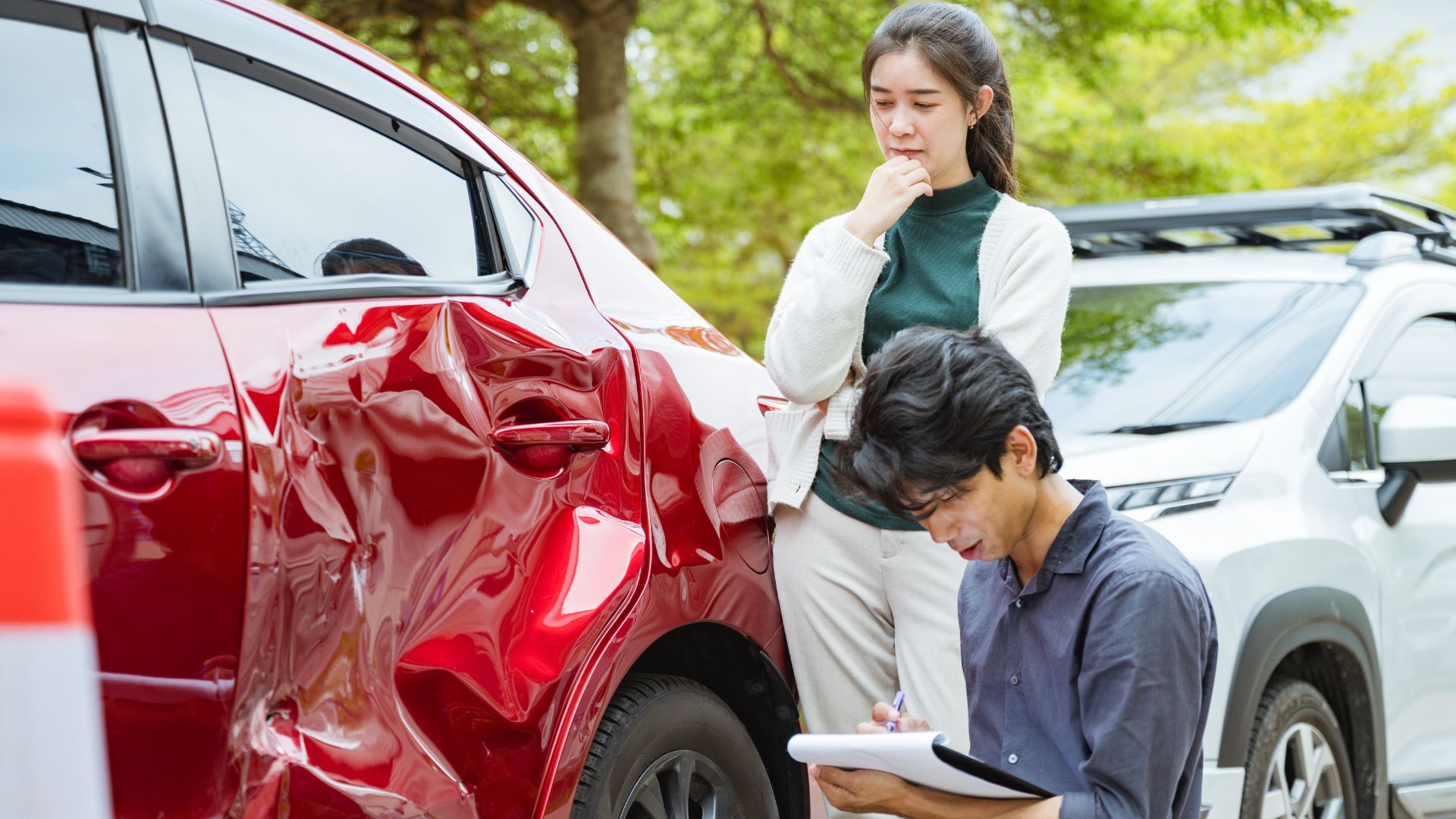 Why You Should Call a Car Accident Lawyer in Tempe After a Crash in Arizona